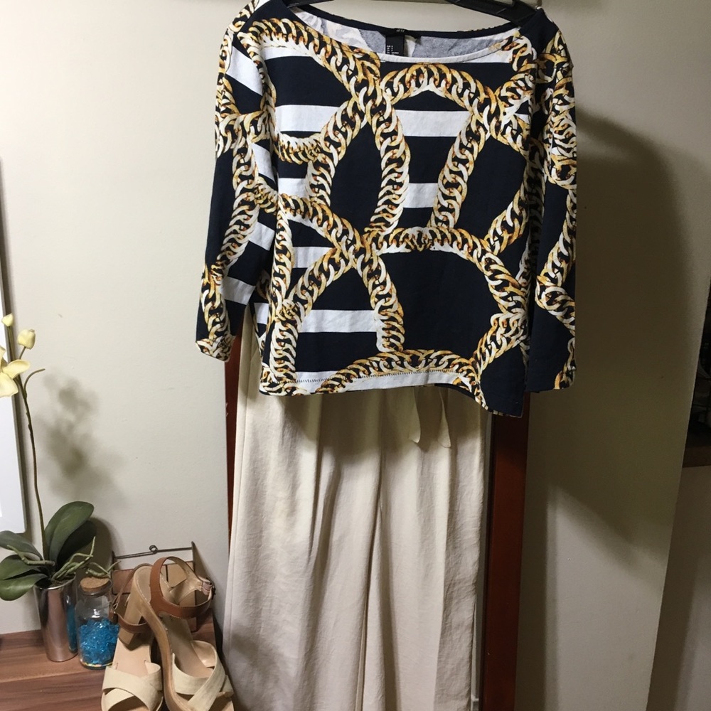 Chain Print Boxy Knit Top - Picture 4 of 4
